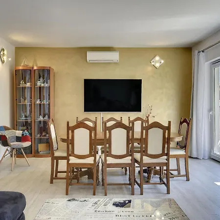 In Li Njan With Pool Near Hébergement de vacances *